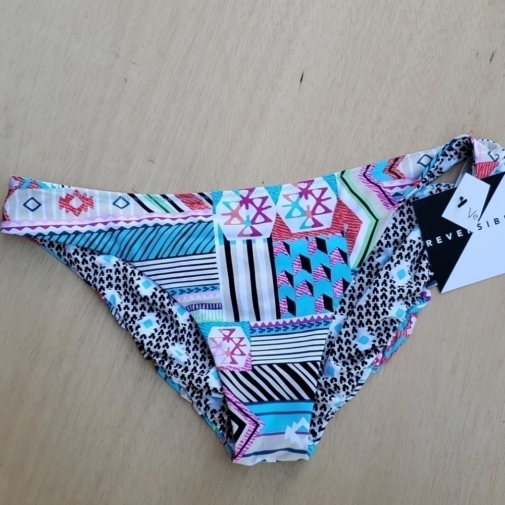 VERA Bradley Reversible Bikini Bottoms NWOT